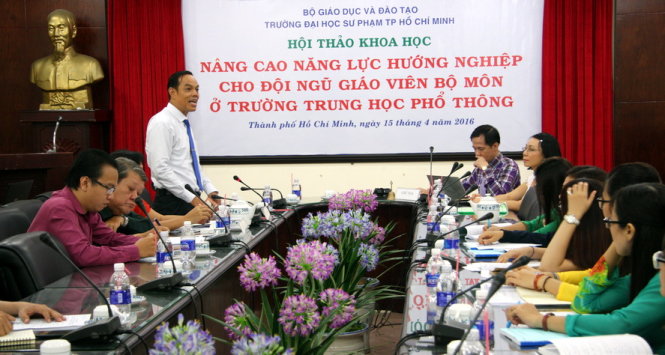 Ông Phạm Ngọc Thanh - phó giám đốc Sở GD-ĐT TP.HCM phát biểu tại hội thảo. - Ảnh: Trần Huỳnh