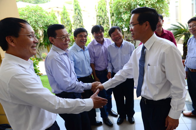 Ông Võ Văn Thưởng - ủy viên Bộ Chính trị, trưởng Ban Tuyên giáo trung ương - và các đại biểu tại hội nghị toàn quốc tổng kết công tác hội và thi đua, khen thưởng năm 2015, phương hướng, nhiệm vụ năm 2016 diễn ra sáng 22-4 - Ảnh: Quang Định