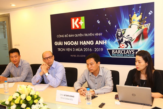 Các thành viên của K+ trong cuộc gặp gỡ báo chí chiều 25-4 tại Hà Nội. Ảnh: CTV