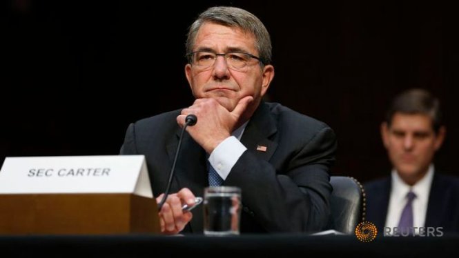 Bộ trưởng Quốc phòng Mỹ Ashton Carter - Ảnh: Reuters