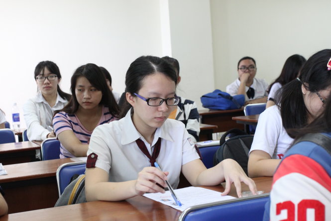 Thí sinh dự thi THPT quốc gia 2015. Ảnh: M.G