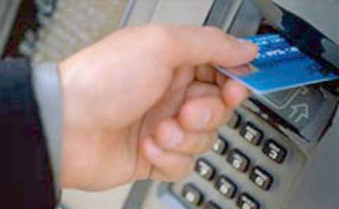 Chỉ trong 2 tiếng, bọn trộm đã rút được khoảng 12,7 triệu USD từ 1.400 máy ATM tại Nhật - Ảnh: NDTV
