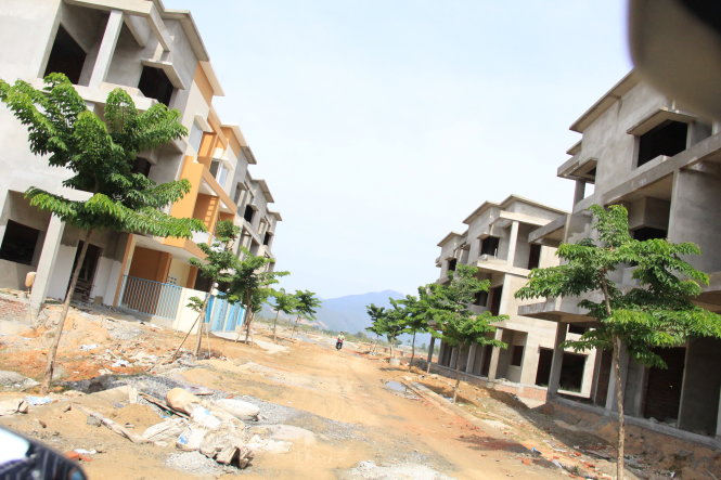 78 căn hộ ở dự án khu đô thị sinh thái Thủy Tú (TP Đà Nẵng) xây không phép - Ảnh: H.Khá