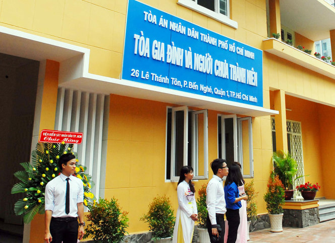 Tòa gia đình và người chưa thành niên, Tòa án nhân dân TP HCM (trong ngày ra mắt 4-4 - Ảnh: N.X