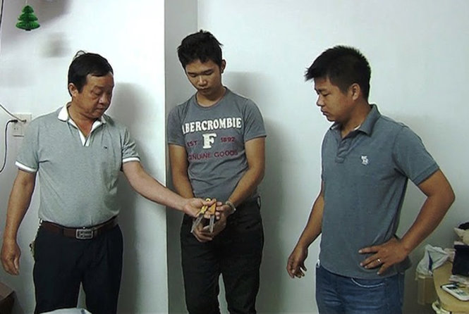 Đối tượng Trương Lâm Đăng Khoa bị bắt tại nhà nghỉ Thanh An (số 7/41 Ngô Quyền, thành phố Huế) - Ảnh: Cơ quan công an cung cấp.
