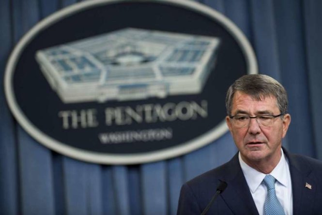 Bộ trưởng Quốc phòng Mỹ Ashton Carter - Ảnh: AFP