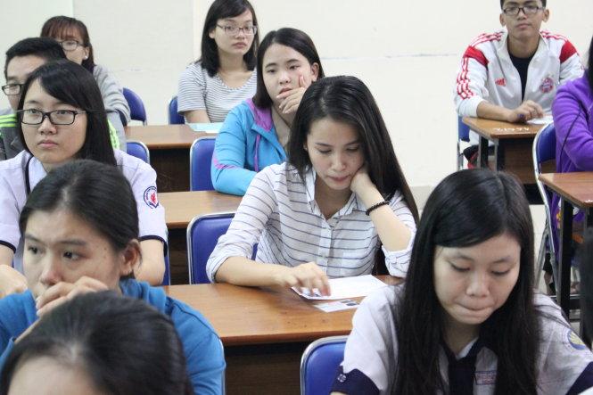 Thí sinh dự thi THPT quốc gia 2016. Ảnh: M.G
