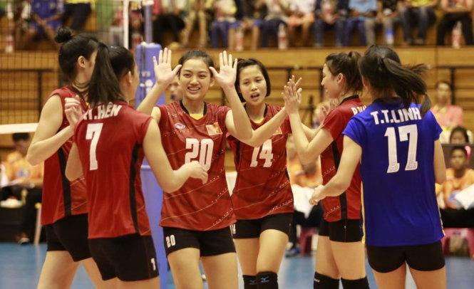 Đội tuyển bóng chuyền nữ U-19 VN đã vượt qua U-19 Ấn Độ. Ảnh SMMTV