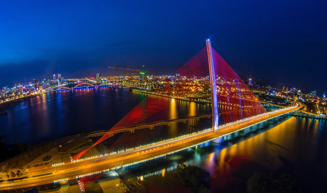Cánh buồm đỏ- Nguyễn Đăng Đệ-Đà Nẵng-Huy chương Vàng