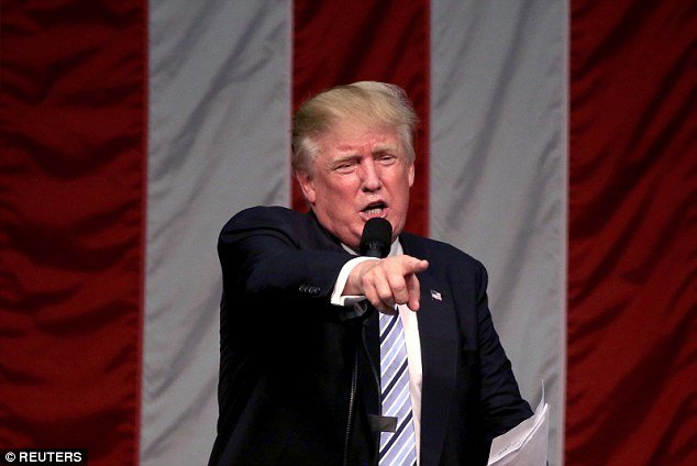 Tỉ phú Donald Trump - Ảnh: Reuters