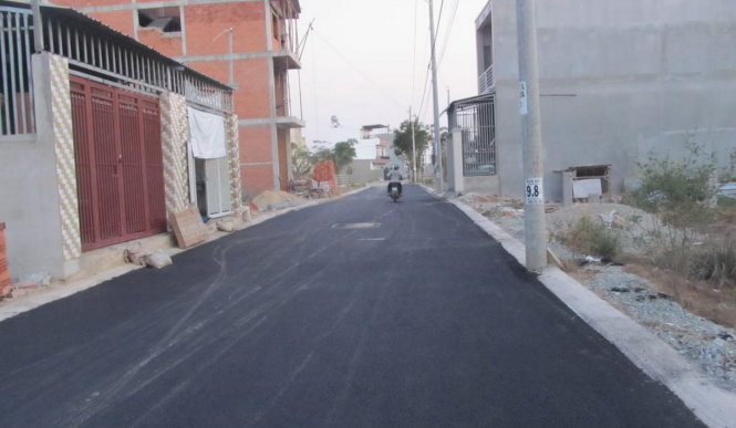 Những dự án khu dân cư xây dựng tự do được các nhà đầu tư tìm mua vì bán lại dễ - Ảnh: N.A