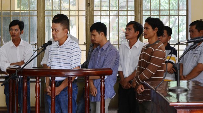 Nhóm cán bộ sai phạm dự án thủy điện Sông Bung 4 lãnh án. Ảnh: LÊ TRUNG