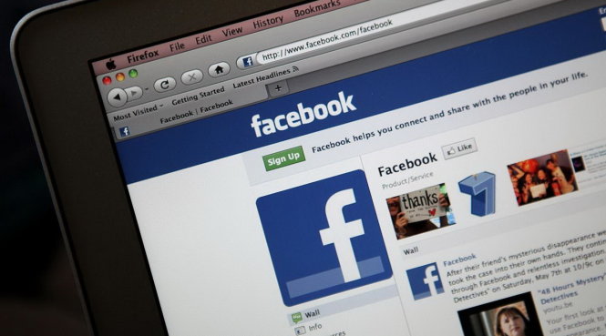 Một cô gái ở Áo đã nộp đơn kiện cha mẹ do đăng hình cô thời bé lên Facebook mà không xin phép - Ảnh: GETTY IMAGES