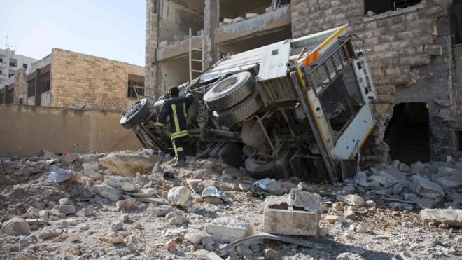 Aleppo chịu tổn thất nặng nề kể từ khi lệnh ngừng bắn chấm dứt hồi tuần trước - Ảnh: AFP