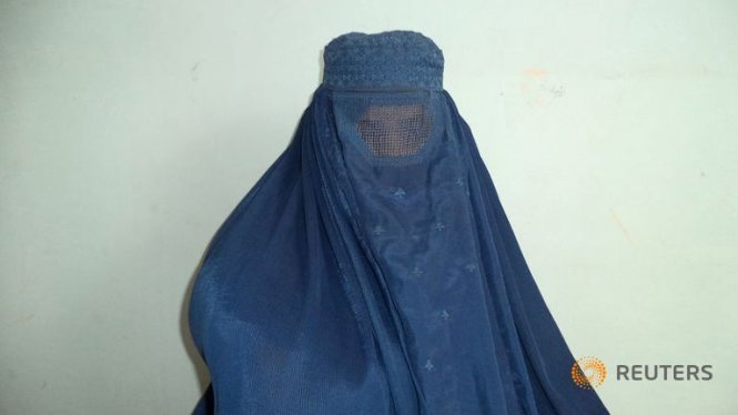 Fawzia làm việc như một nô lệ cho một già làng trong thời gian chịu án tù giam - Ảnh: Reuters