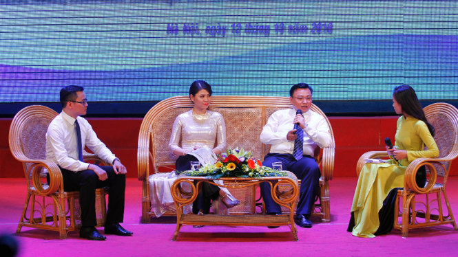 Tọa đàm giao lưu với cán bộ công chức giỏi, trẻ; tác giả công trình, sản phẩm sáng tạo và gương doanh nhân trẻ thủ đô tiêu biểu