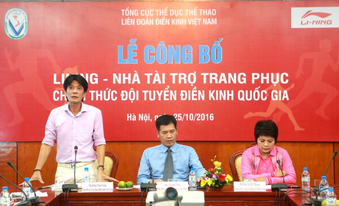 Quang cảnh tại Lễ công bố nhà tài trợ trang phục chính thức đội tuyển Điền kinh quốc gia. Ảnh: Nam Khánh