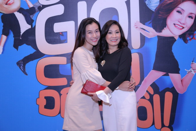 Hồng Đào vào vai trưởng phòng và á hậu Hoàng Oanh sẽ tham gia Ơn giời, cậu đây rồi mùa 3 ở vai trò thí sinh - Ảnh: Lê Nhân