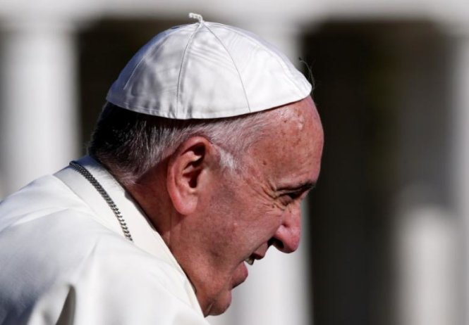 Giáo hoàng Francis lo người nghèo bị ảnh hưởng khi ông Trump lên nắm quyền - Ảnh: Reuters