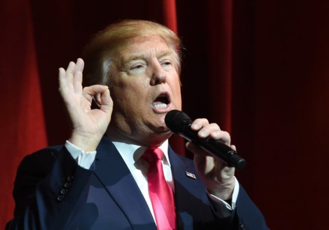 Tổng thống đắc cử Donald Trump tự tin chiến thắng nhưng vẫn nổi dóa với các yêu cầu kiểm phiếu lại ở ba bang - Ảnh: AFP
