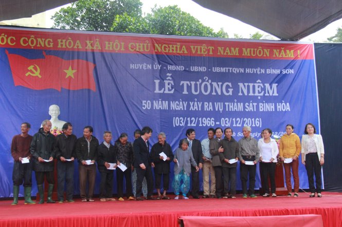 Nhiều phần quà cũng đã được gửi đến gia đình thân nhân và nạn nhân còn sống xót - Ảnh: Trần Mai