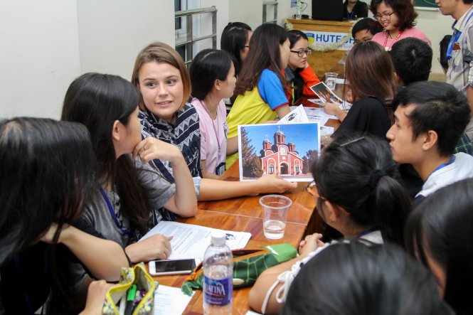 Giao tiếp bằng tiếng Anh là yêu cầu gần như bắt buộc đối với mọi “công dân toàn cầu”