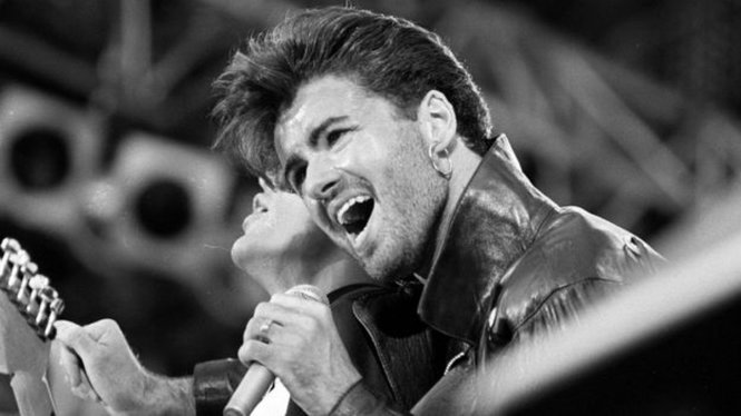 Ca sĩ George Michael