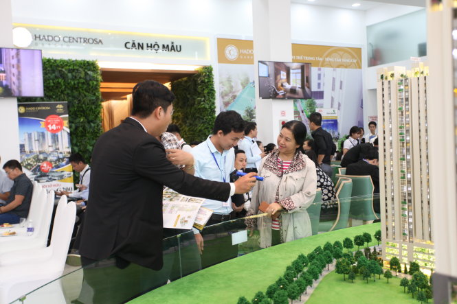 Chủ đầu tư luôn khéo léo nhấn mạnh yếu tố đất vàng nội đô của dự án. Ảnh X.HOA