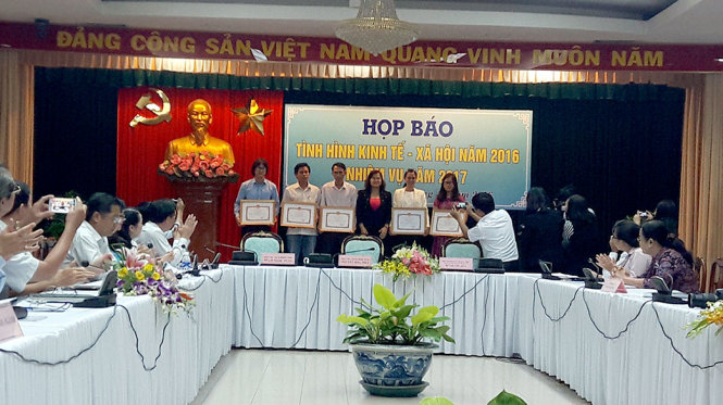 Quang cảnh buổi họp báo