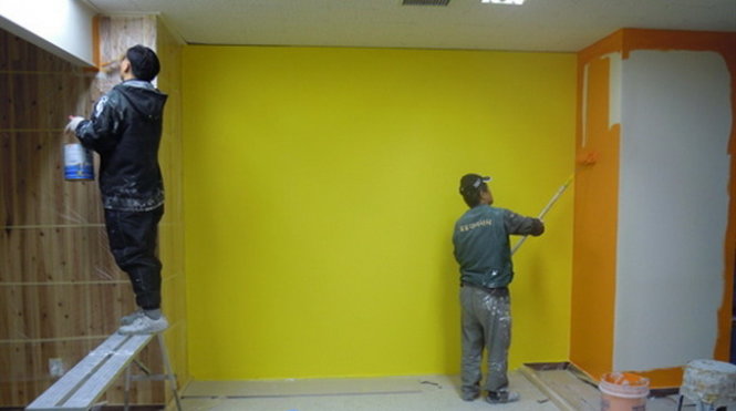Sơn nhà đẹp và tiết kiệm chi phí là mong muốn của nhiều gia đình - Ảnh minh họa: BĐS