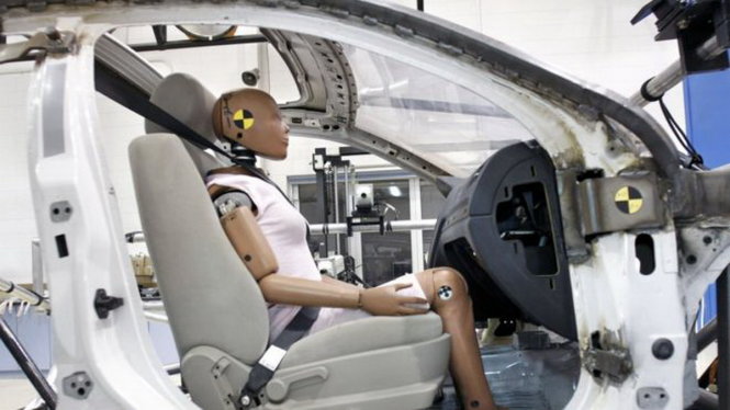 Theo điều tra, các nhà quản lý của Takata đã cố gắng che đậy những bài kiểm tra nội bộ ban đầu về túi khí bị lỗi - Ảnh: Getty