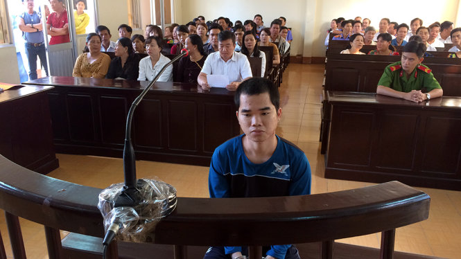 Bị cáo Trần Văn Trường tại phiên tòa - Ảnh: TRẦN NGUYÊN