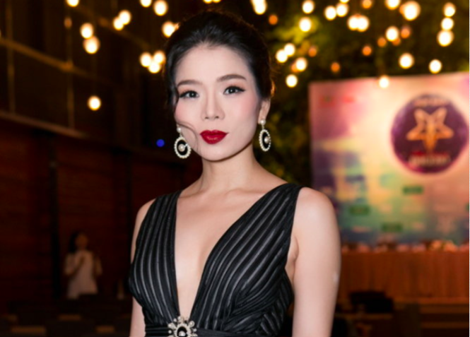 Lệ Quyên tại buổi giới thiệu Thần tượng bolero mùa 2 vào tối 22-2 tại TP.HCM - Ảnh: Lee Phong