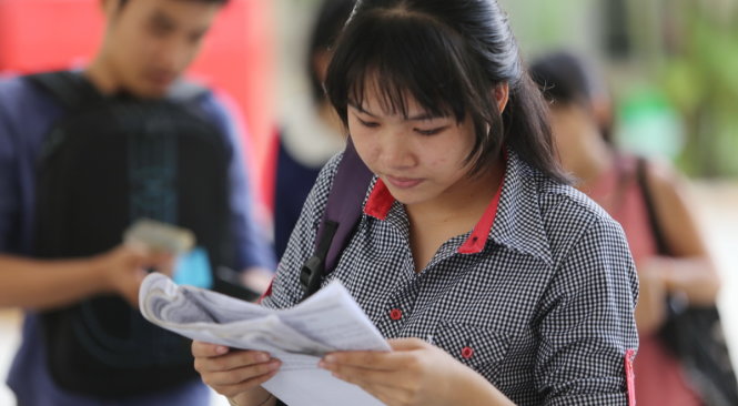 Thí sinh tham gia thi môn Sử của kỳ thi THPT Quốc gia 2016 - Ảnh: Như Hùng