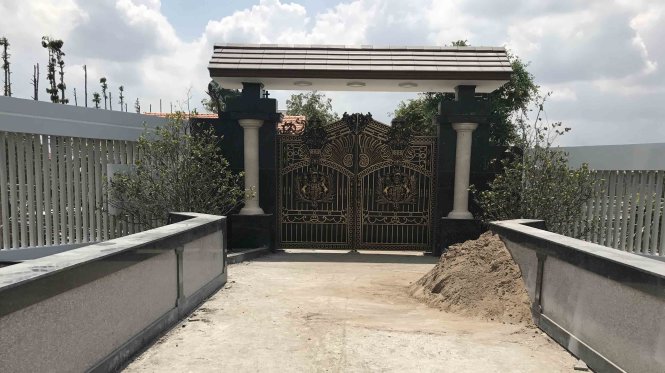 Khu biệt thự của ông Ngọ tạm dừng thi công - Ảnh: Khắc Tâm