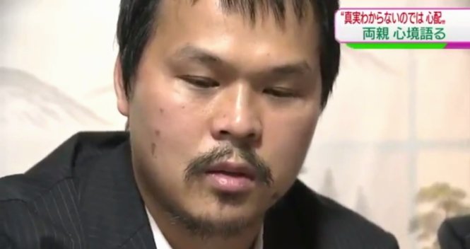Cha của bé Nhật Linh - anh Lê Anh Hào trả lời báo chí Nhật đêm 18-4 - Ảnh chụp màn hình