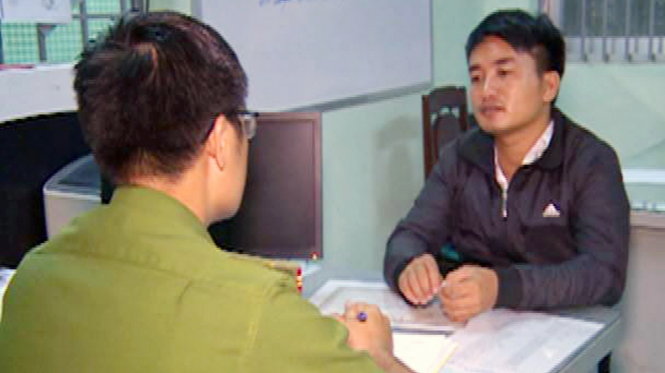 Bị can Trần Mạnh Thống tại cơ quan công an - Ảnh: B.AN