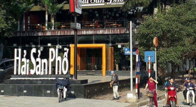 Các công trình được cho là sử dụng sai mục đích trên khu đất ở phố Phan Kế Bính bị chủ tịch thành phố yêu cầu kiểm tra gấp - Ảnh: Lâm Hoài