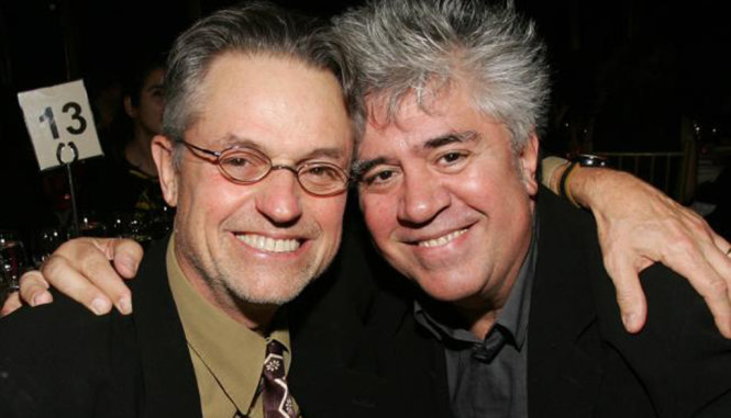 Jonathan Demme (trái) và đạo diễn nổi tiếng người Tây Ban Nha, Pedro Almodovar - Ảnh: Getty Images