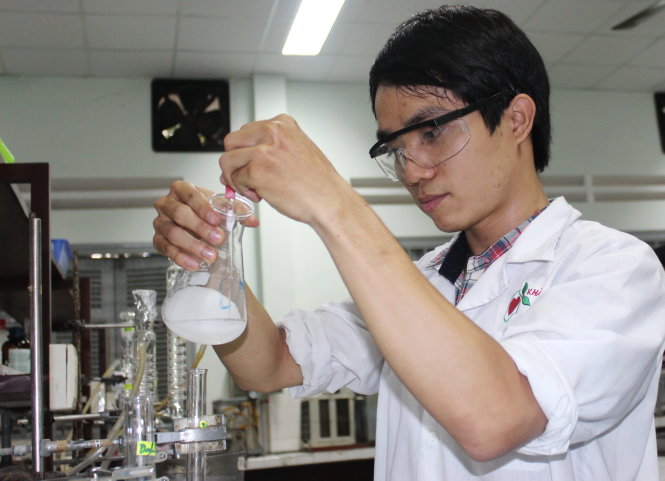 Đề tài của nhà khoa học trẻ tham gia chương trình vườn ươm được duyệt sẽ được cấp kinh phí thực hiện 100 - 150 triệu đồng - Ảnh: Q.NG.