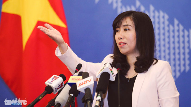 Người Phát ngôn Bộ Ngoại giao Việt Nam Lê Thị Thu Hằng trong cuộc họp báo chiều 4-5 tại Hà Nội - Ảnh: NGUYỄN KHÁNH