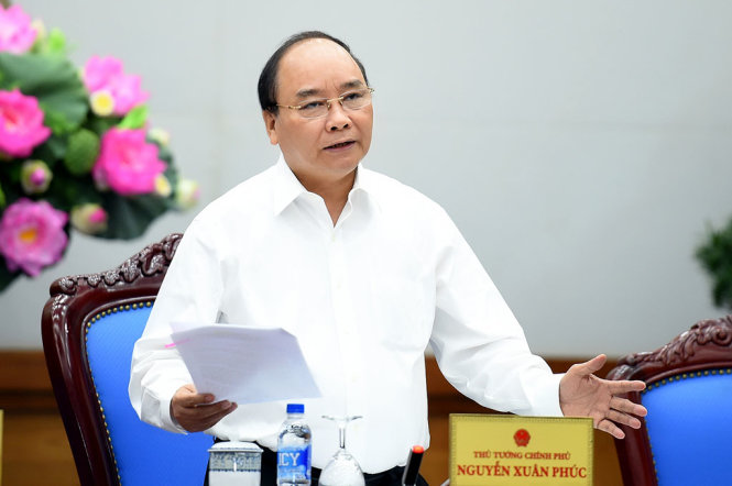 Thủ tướng Chính phủ Nguyễn Xuân Phúc đã dẫn chứng nhờ trồng rừng ngập mặn, Thái Bình nuôi ngao lớn nhất VN, vì vậy, trong ứng phó với biến đổi khí hậu, Thủ tướng yêu cầu cần cả biện pháp “phi công trình” - Chú thích ảnh: Ảnh: chinhphu.vn