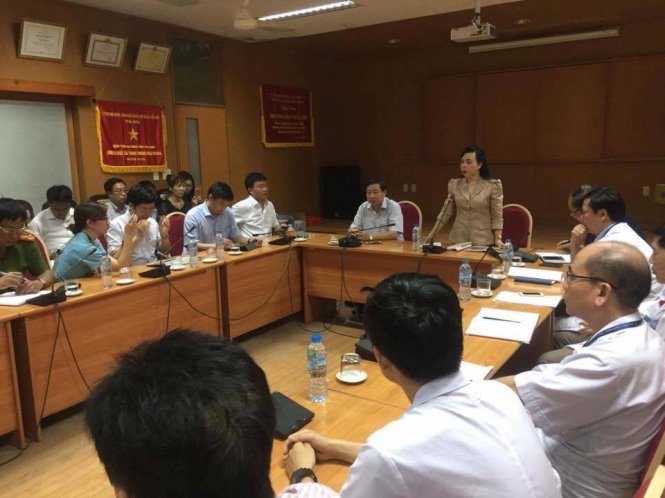 Bộ trưởng Nguyễn Thi Kim Tiến phát biểu tại cuộc làm việc - Ảnh: Bệnh viện cung cấp