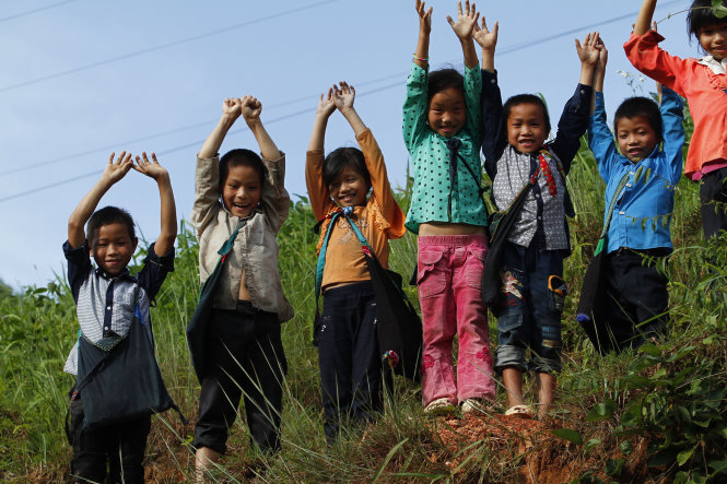 Cùng chụp hình nào