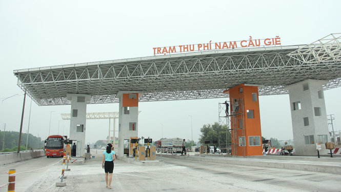 Trạm thu phí Nam Cầu Giẽ thuộc dự án Dự án BOT tuyến tránh TP. Phủ Lý mà hai doanh nghiệp Nhật Bản dự định mua lại 20% cổ phần