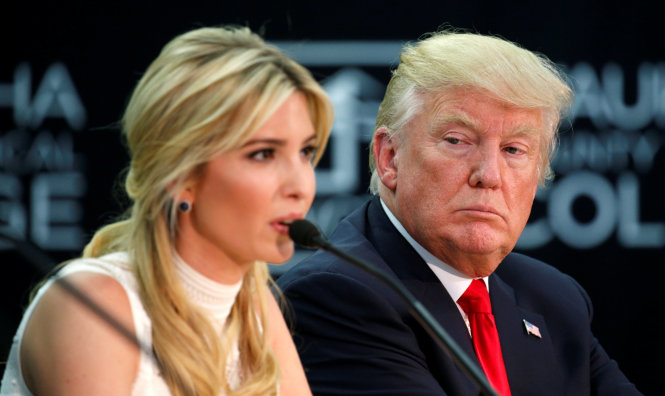 Ông Trump và con gái dự một sự kiện ở Wisconsin ngày 13-6 - Ảnh: Reuters
