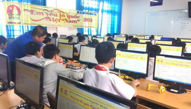 Học sinh trường tiểu học Chi Lăng, quận Gò Vấp tham gia cuộc thi Em yêu tổ quốc Việt Nam - Ảnh: Website trường