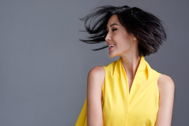 Kathy Uyên luôn mang đến sư tươi vui, giàu năng lượng cho người đối diện - Ảnh: NVCC