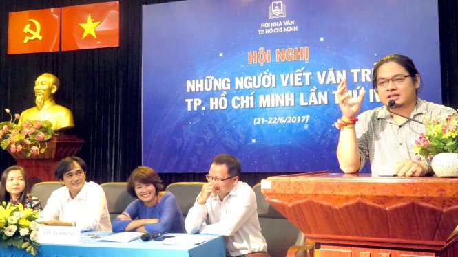 Nhà văn Nhật Phi cho rằng cần trải nghiệm để mở rộng “trường sáng tác” của nhà văn - Ảnh: L.Điền
