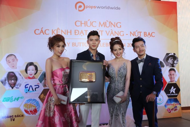 Kênh Ghiền Mì Gõ nhận Nút Vàng